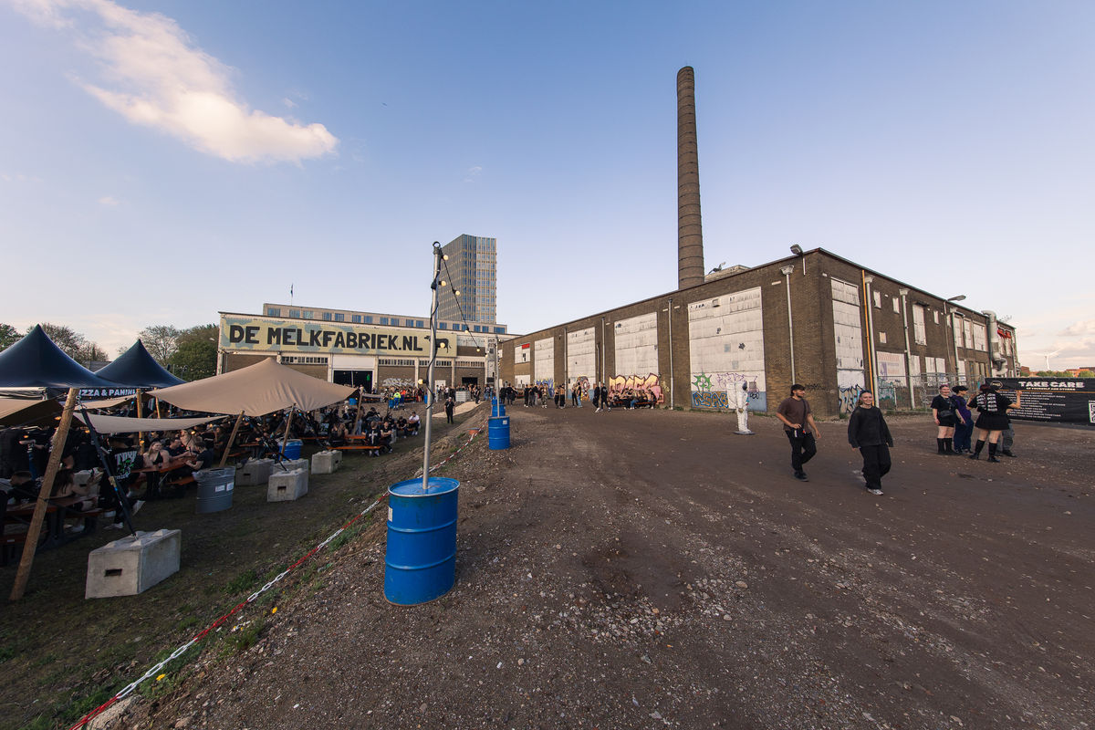 Loading... just a sec